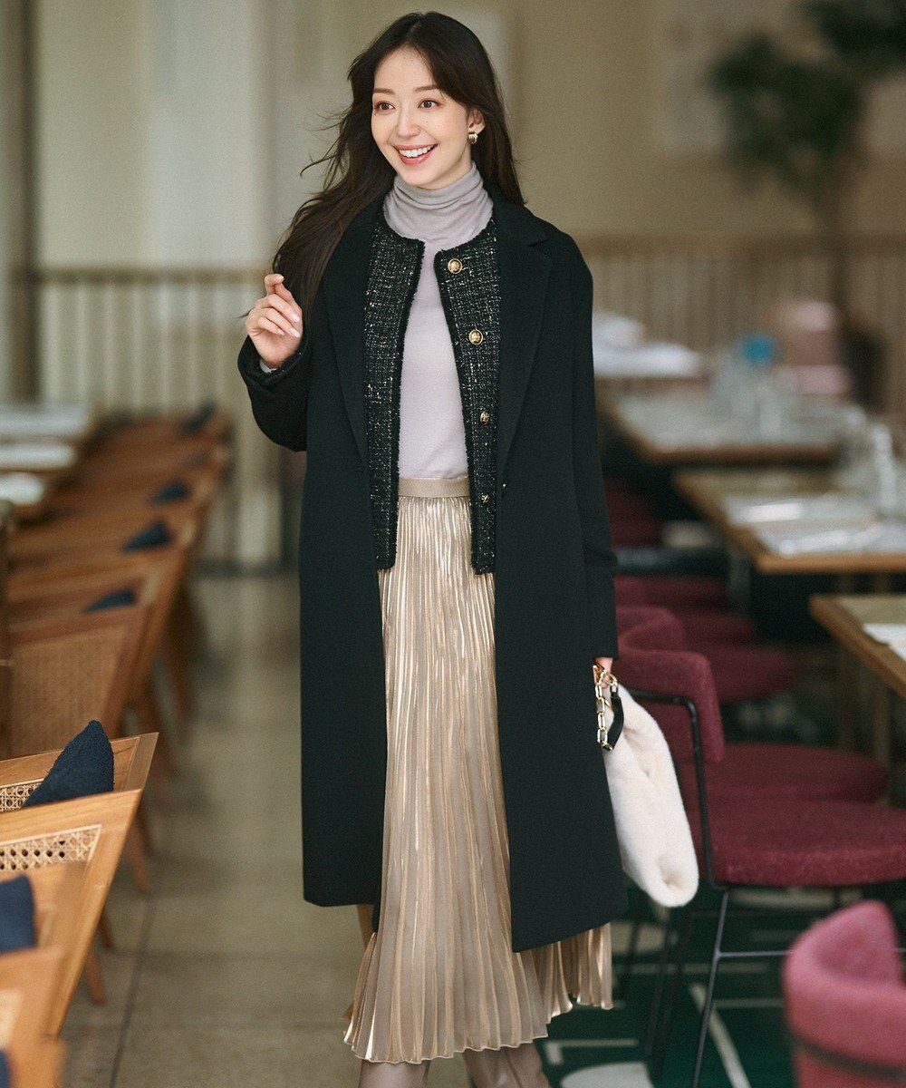 23区 シャイニー プリーツスカート 