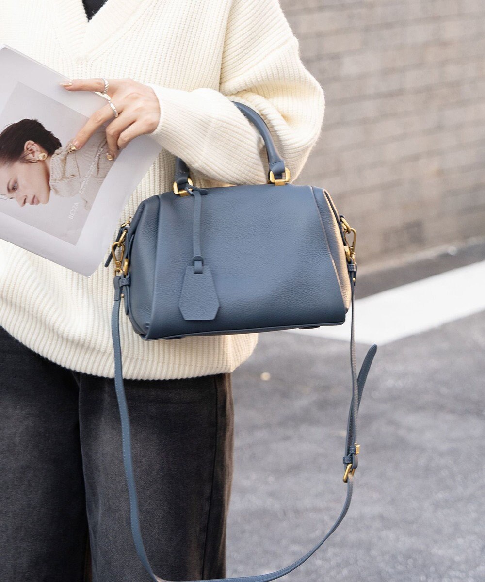 style code [Lyrss]牛革　ボストンバッグ 