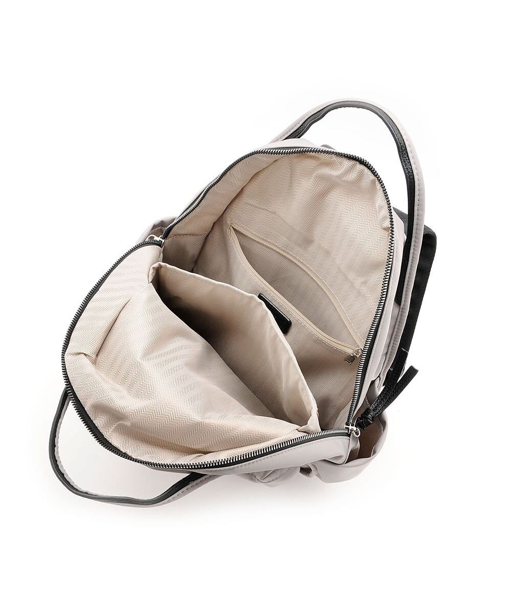 MioFIRANO はっ水軽量ナイロンオーバルハンドルリュック　FIRANO フィラノ 