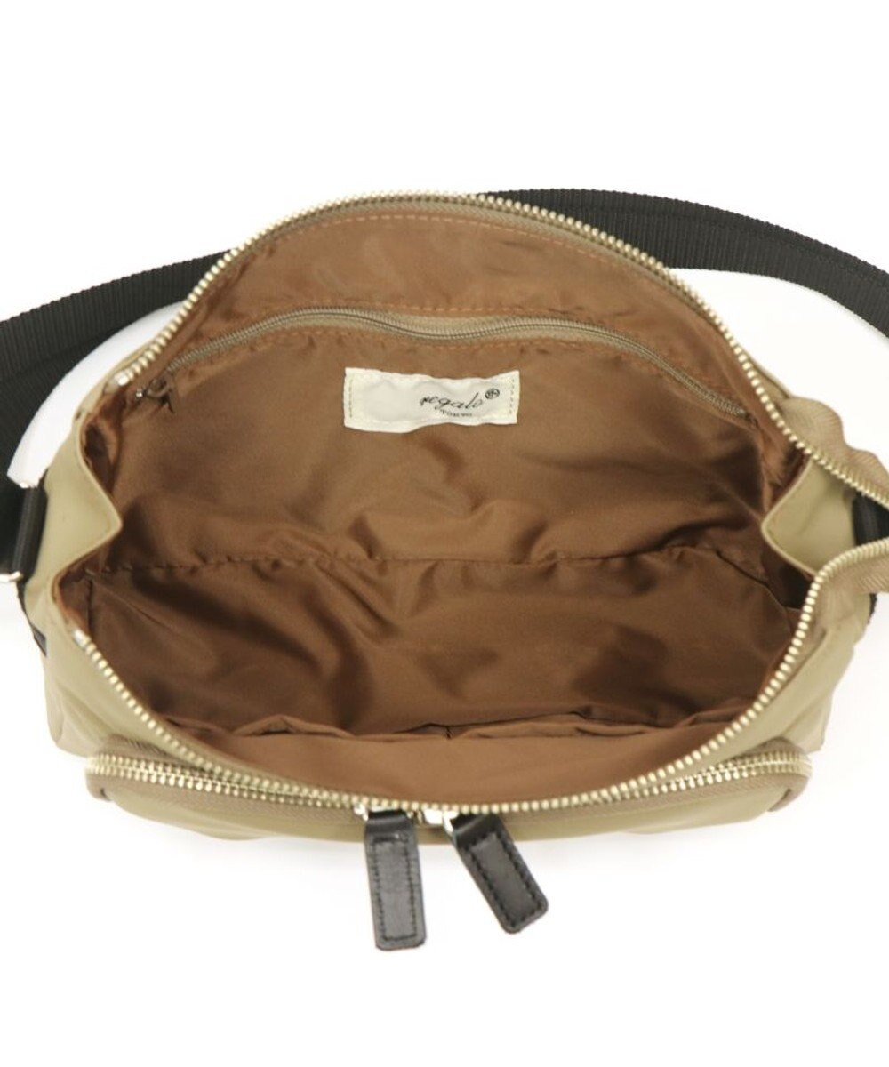 Regalo Felice 【軽量 / お財布機能付き / 防水】ショルダー / REGALO 