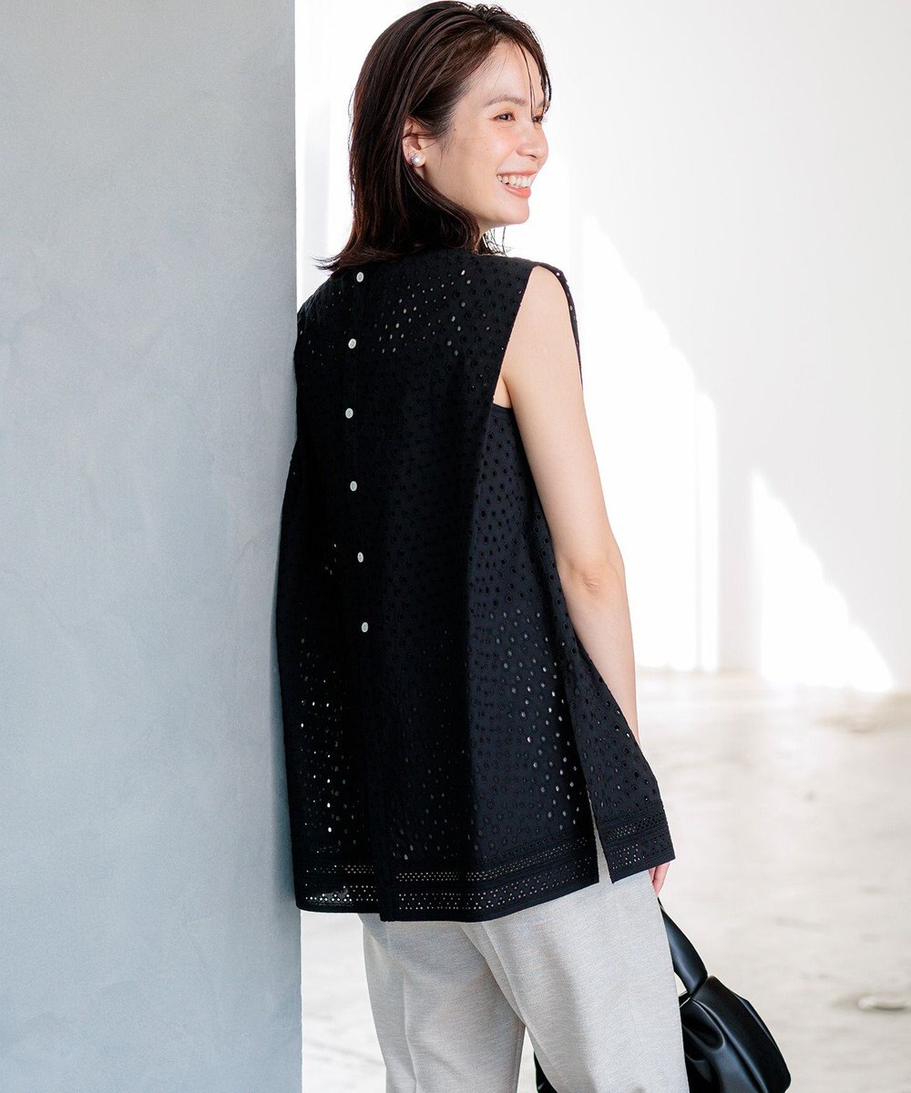 組曲 【先行予約・WEB限定】エンブロイダリーレースノースリーブ ブラウス 