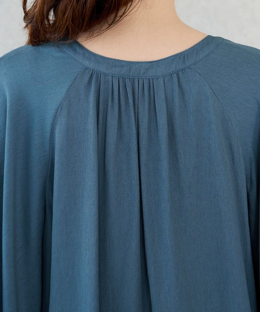 Tiaclasse リネンライクスラブ スキッパー襟ブラウス 