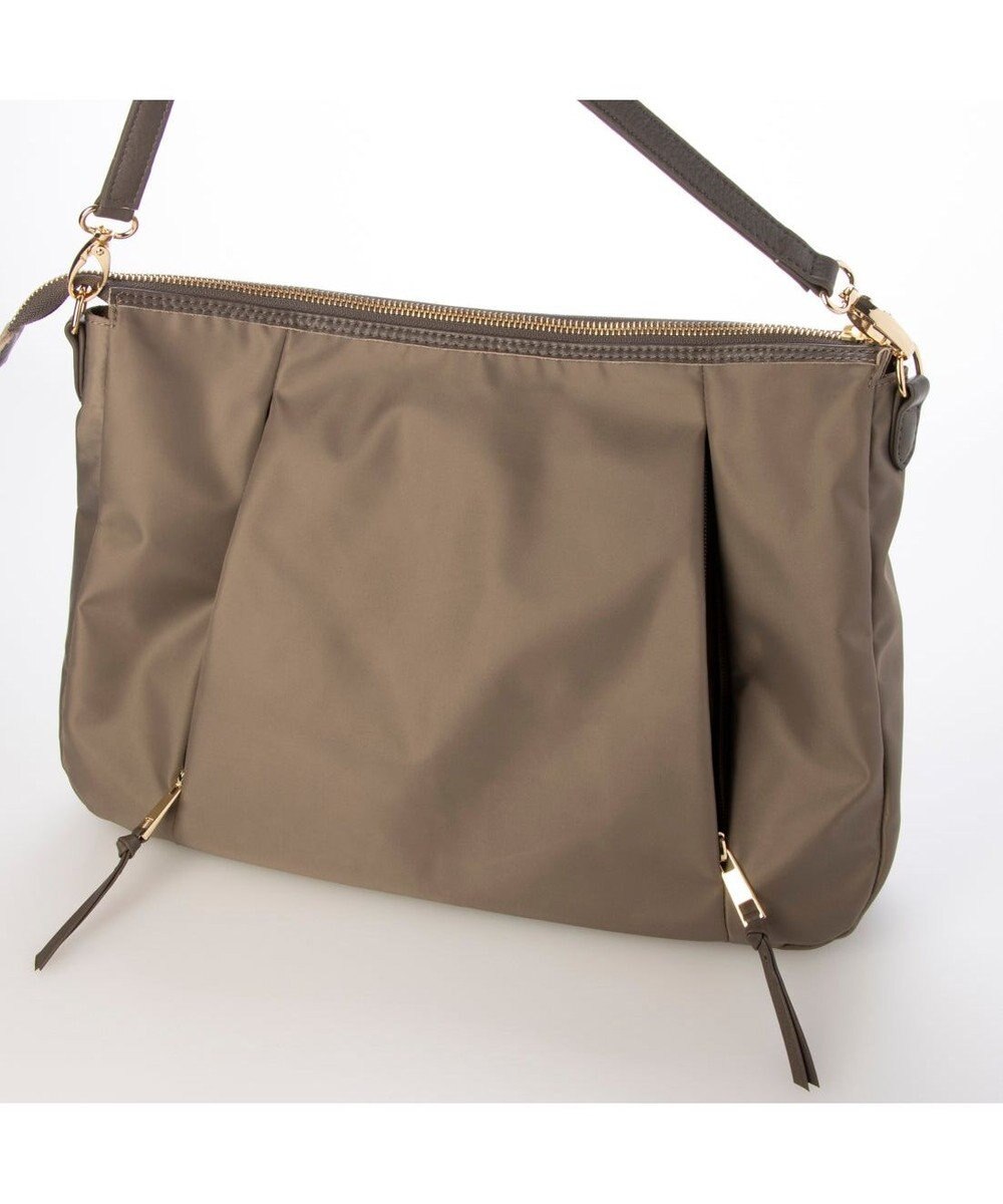 UNBILLION ペルケ perche / ナイロン牛革ヒネリかぶせ2wayトート 