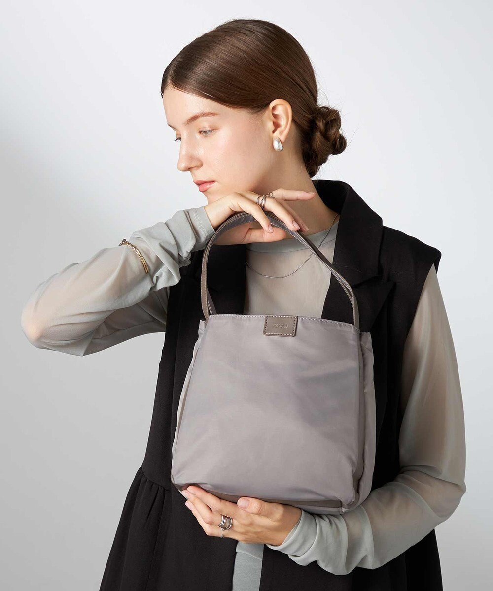 Y'SACCS スクエアすっきりトート Sサイズ 