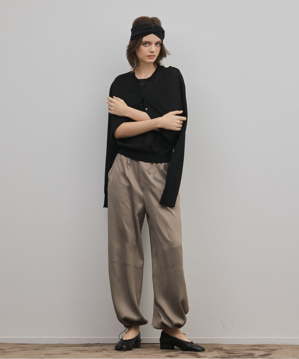 GRACE CONTINENTAL マットサテンバレルパンツ 