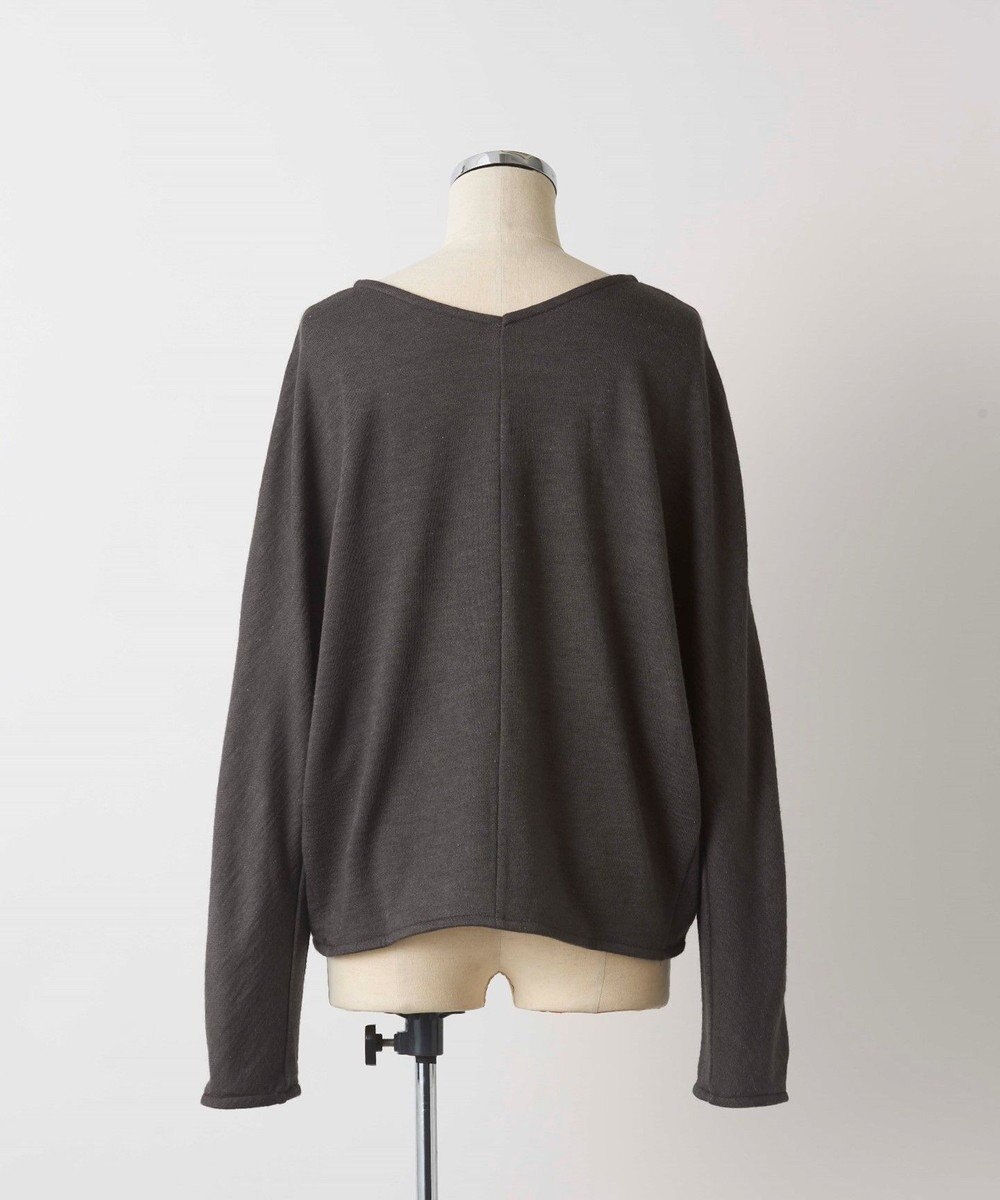 TOQUE 〈大草直子さんアドバイザー〉ロイヤルベビーアルパカ×タンギスコットン 裏毛 Vネックトップス 