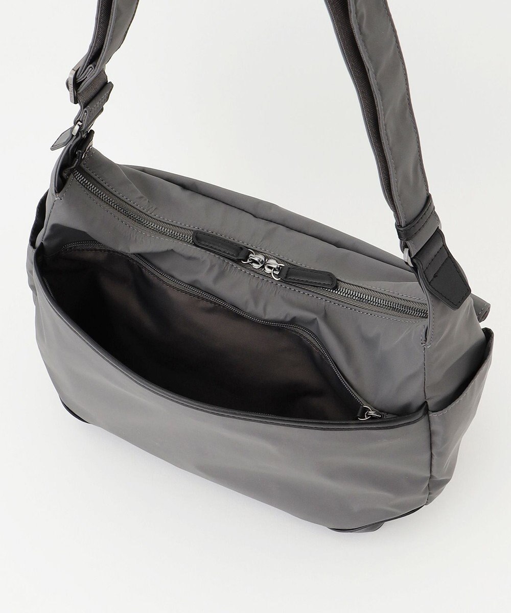 Y'SACCS ミリタリーフラップショルダー　Mサイズ 