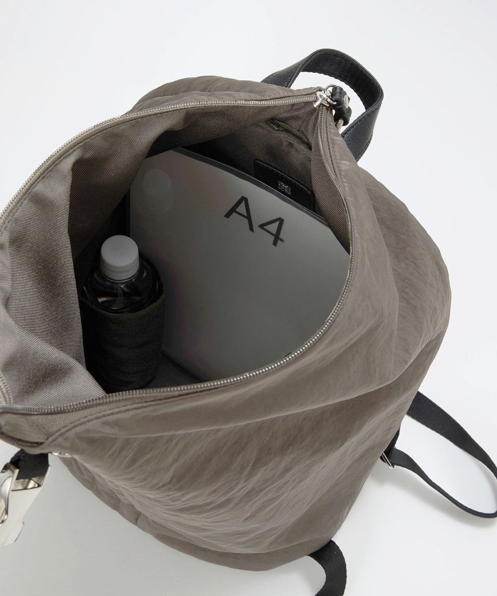 TOPKAPI 【TREASURE TOPKAPI】ナイロン キルティング アシンメトリー リュック 