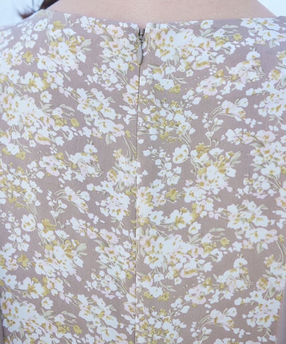 Tiaclasse 【洗える】フレアスリーブ花柄サックワンピース 