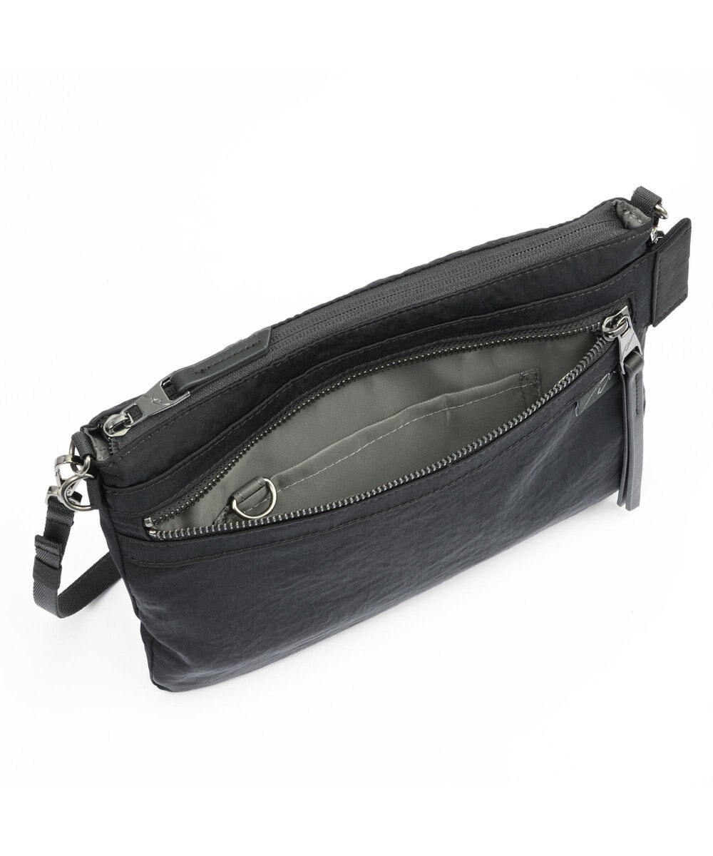 ACE BAGS & LUGGAGE W&.Day/Night キルッコ フラットショルダー 19141 ダブルアンドデイナイト 