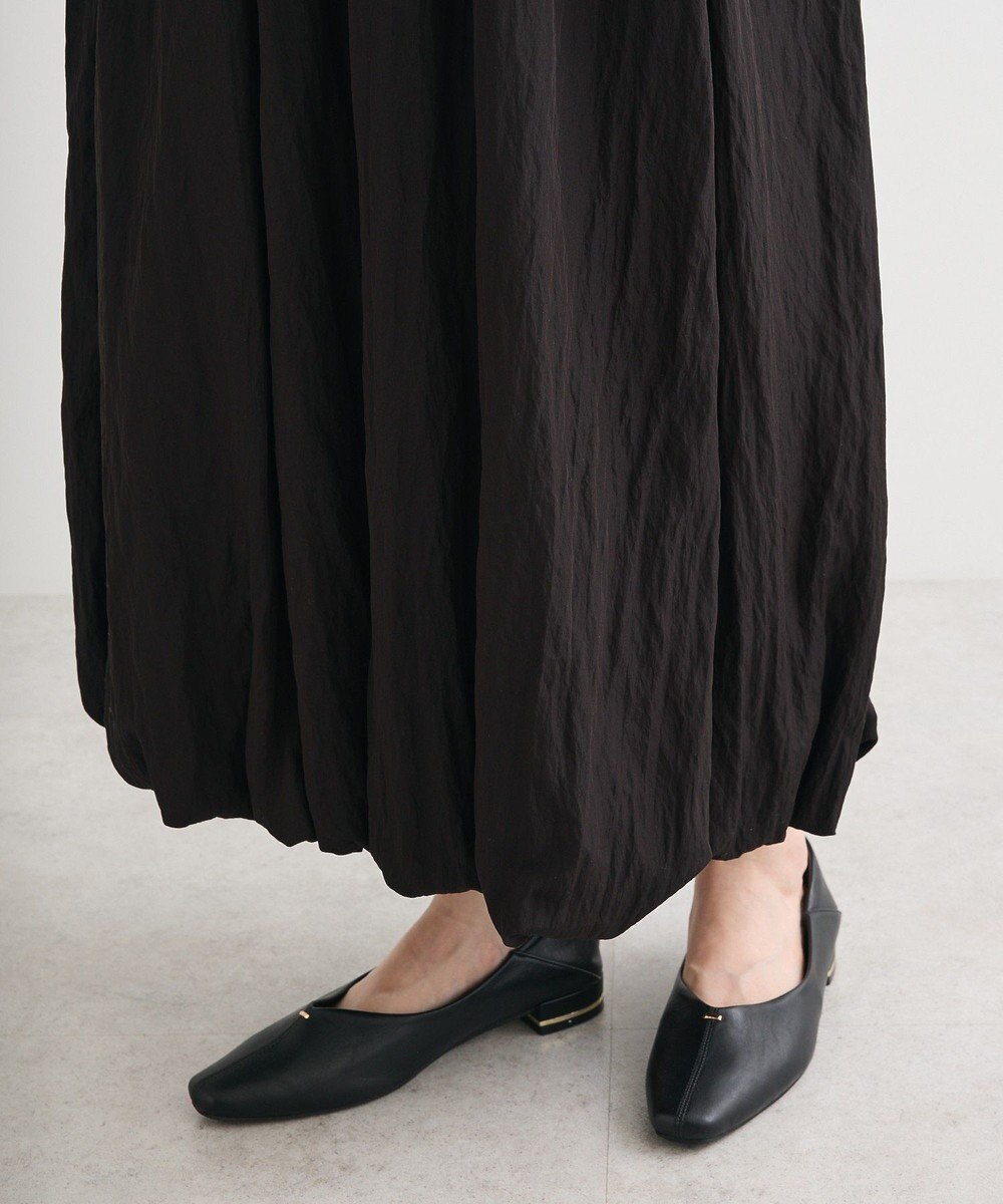 Green Parks 微光沢サテンバルーンスカート 