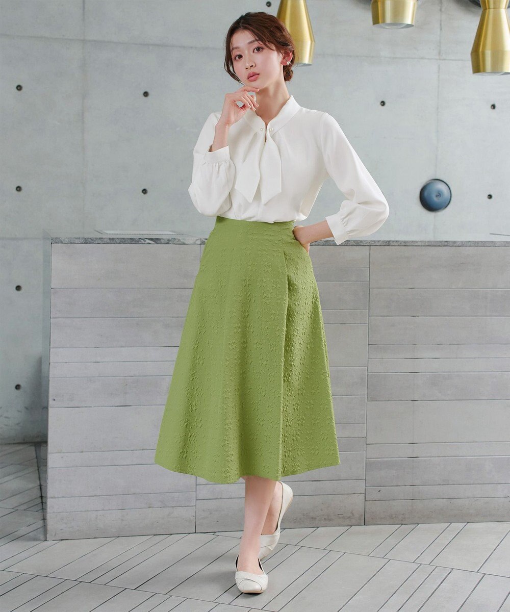 Tiaclasse L ふくれジャガードタックフレアスカート 