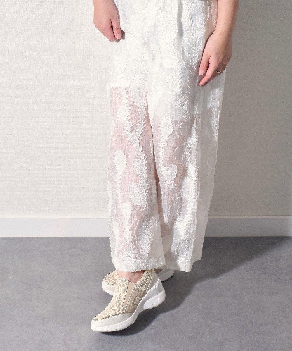 Bridget Birkin 【Round About】ヒールアップスリッポンスニーカー 