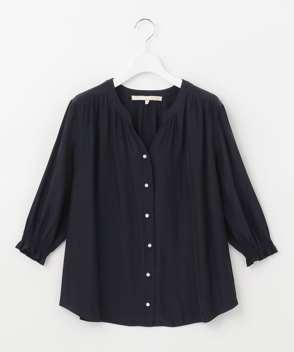 自由区 【WEB限定/セットアップ着用可/洗える】ブライトサテンライト Vネックブラウス 