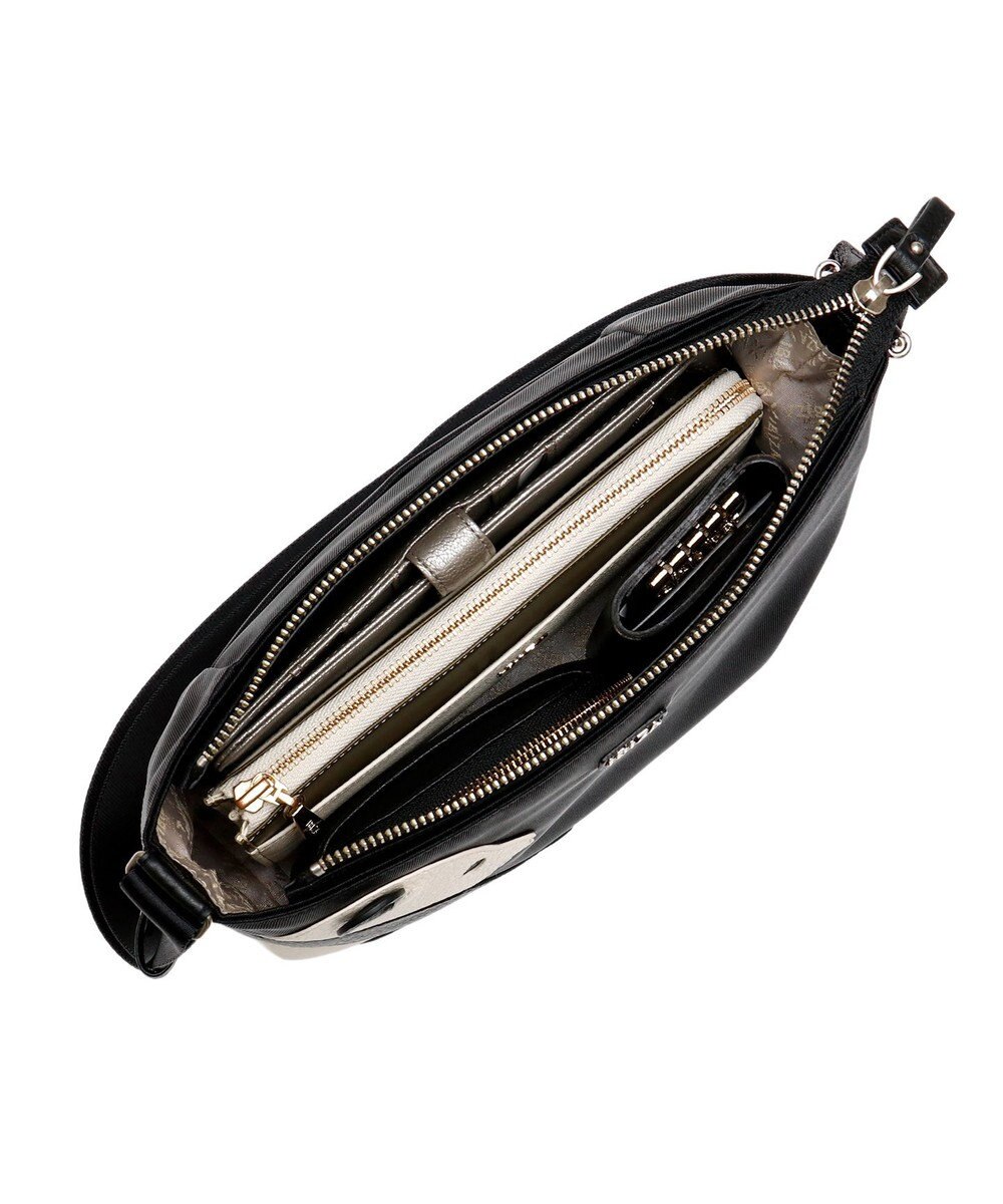 IBIZA アニマーダ　ナイロン　ショルダーバッグ 