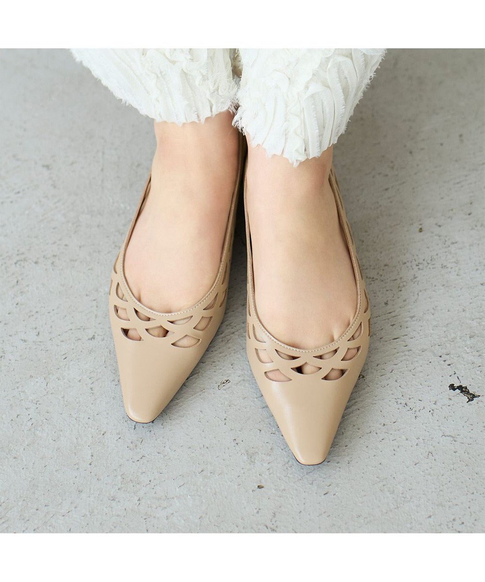 MODE ET JACOMO <carino>レーザーカットフラットパンプス 