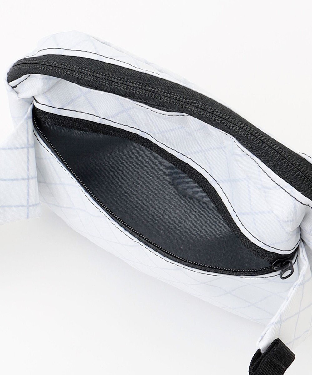 JOSEPH ABBOUD MOUNTAIN 【Flowfold・リサイクル素材】Explorer Fanny Pack 1.5L ウエストバッグ 