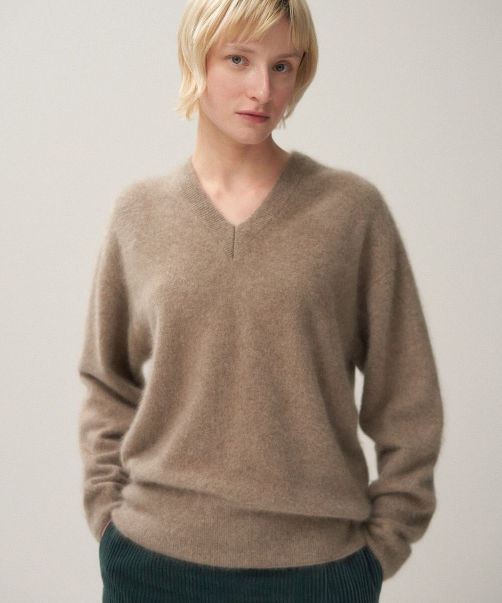 ATON ROYAL CASHMERE FUR | Ｖネックセーター 