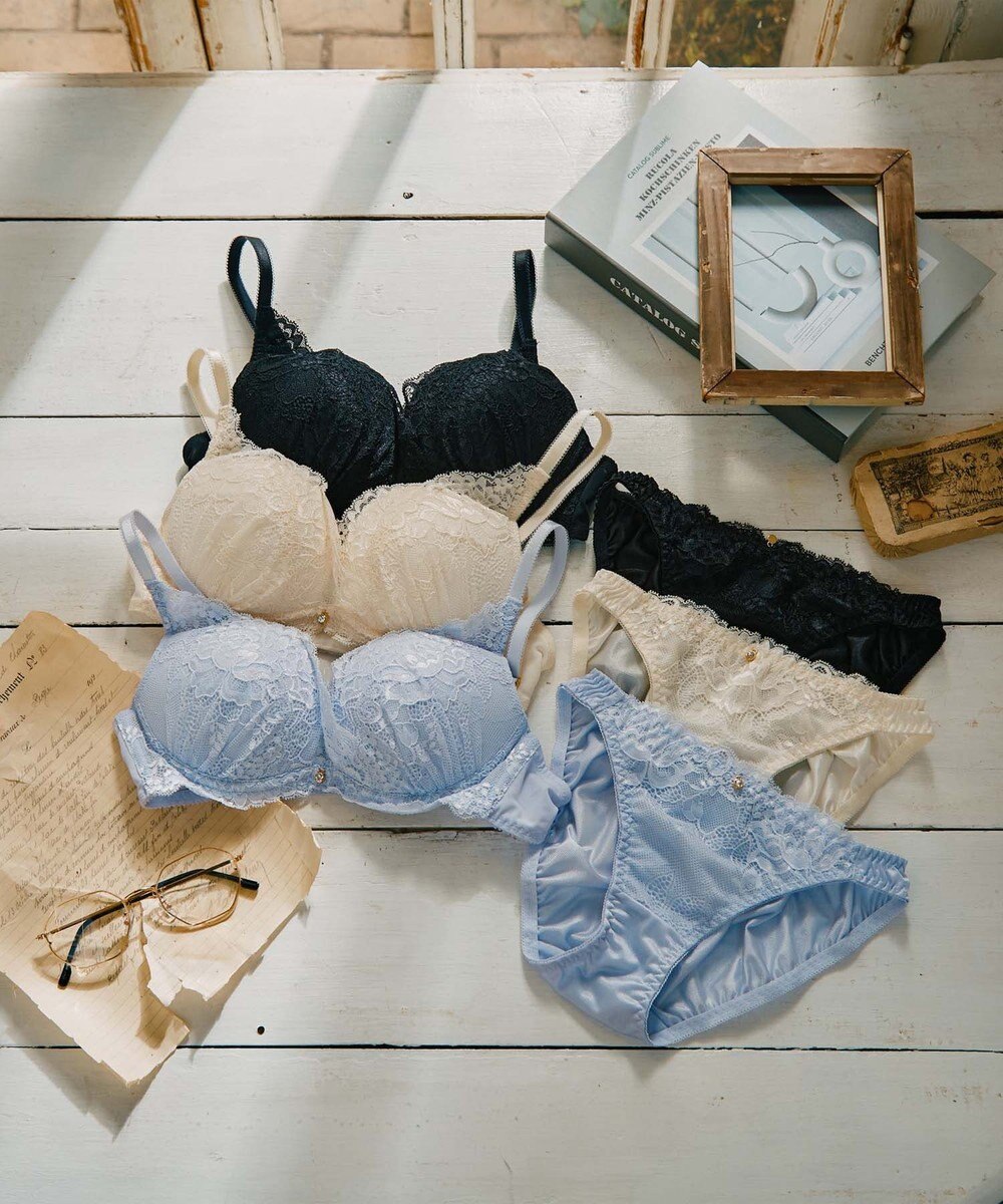 San-ai Resort（三愛水着楽園） 【northerly bra フィットシリーズ 谷間メイク】 カシュクールレースモールド ブラジャー＆ショーツSet B～Fカップ 