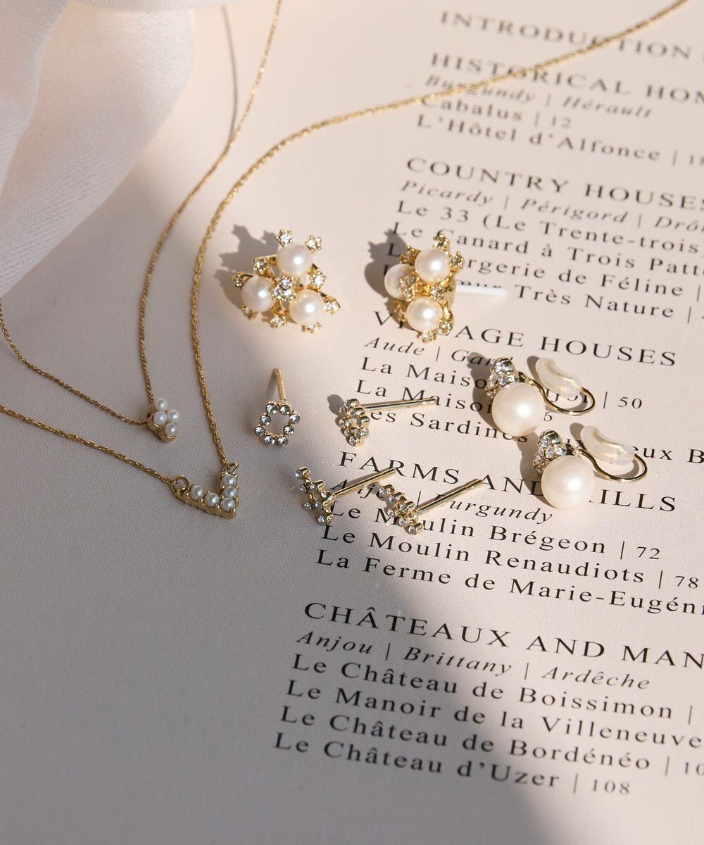 Phoebe 〈金属アレルギー対応〉ミニパールクラスターネックレス　小粒パール 