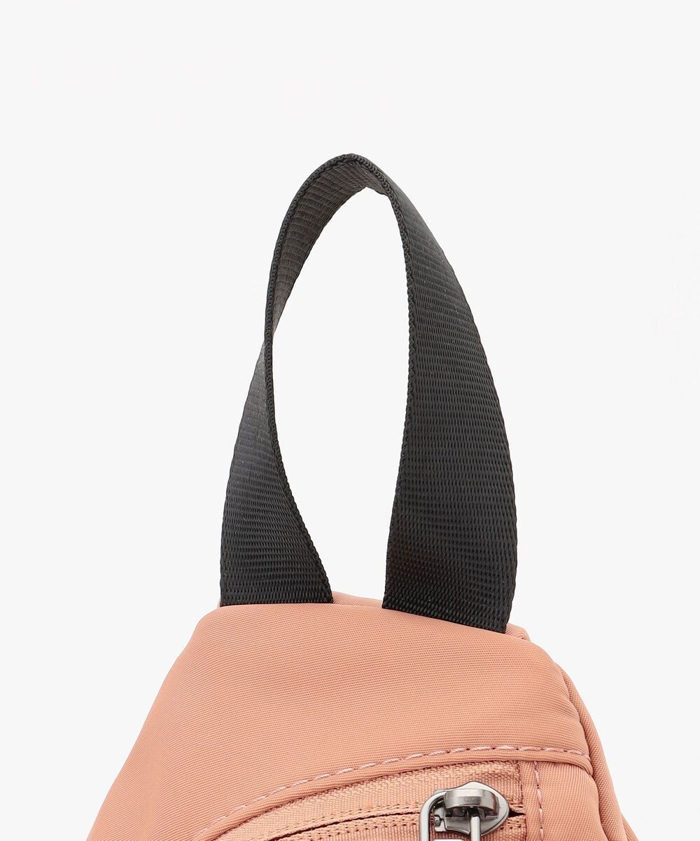 Y'SACCS 【Y’SACCS vous et】フロントファスナークロスボディバッグ 