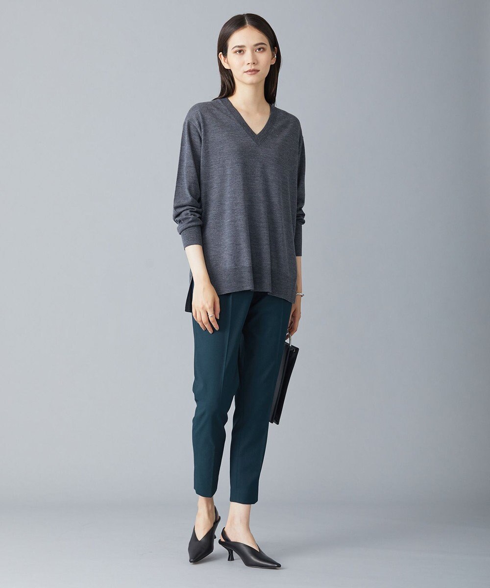 ICB 【洗える】 コンパクトウール Vネックプルオーバー 