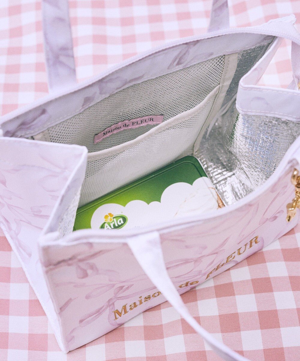 Maison de FLEUR 【保冷機能付き】リボン柄保冷バッグ 