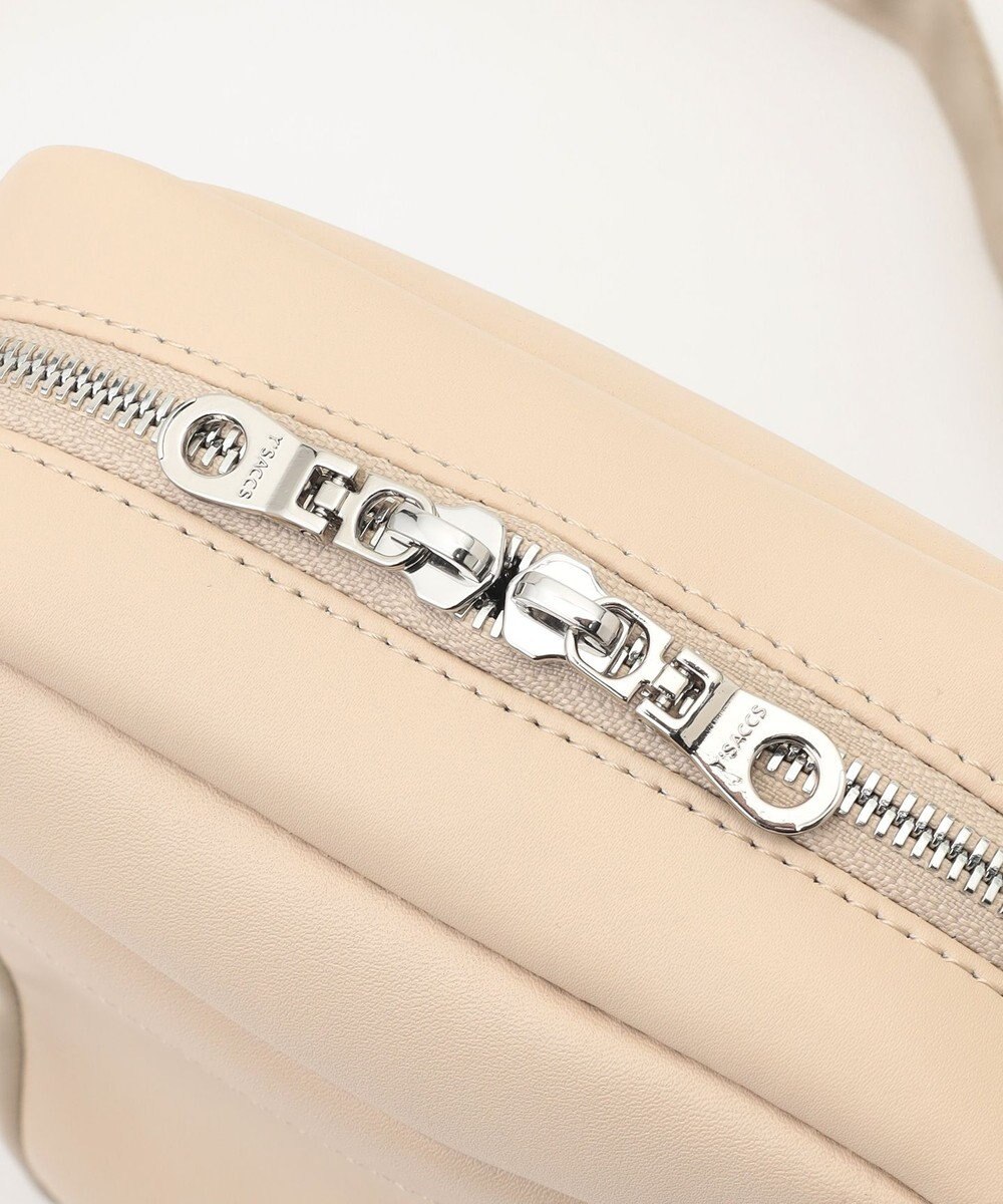 Y'SACCS ブロックモチーフポシェット 