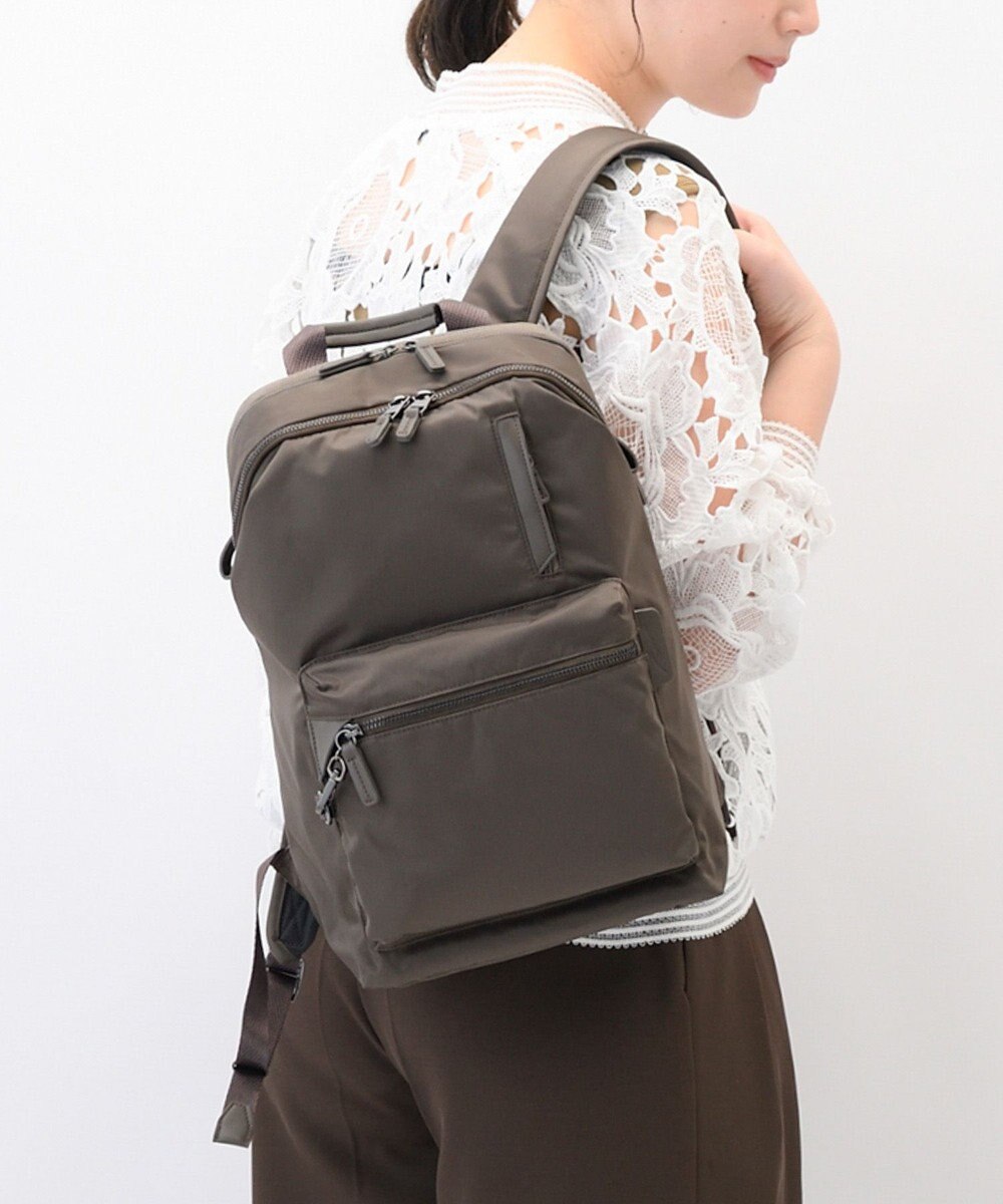 ACE BAGS & LUGGAGE W&.Day/Night ポッケス ハグリュック A4サイズ 13.3インチPC収納 20211 ダブルアンドデイナイト 