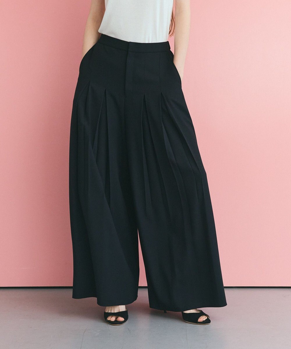 GRACE CONTINENTAL ボックスプリーツパンツ 