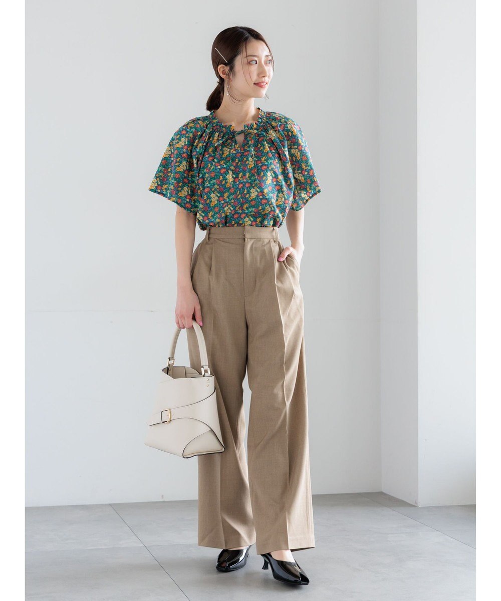 Te chichi 【LIBERTY FABRICS】フリルネックブラウス 