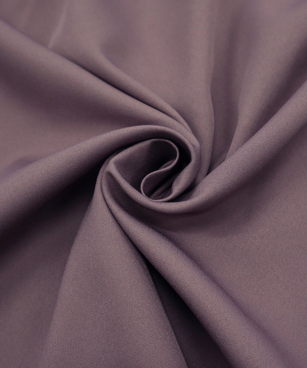 Tiaclasse 【洗える】裾に向かってエレガントに広がる美光沢フレアワンピース 