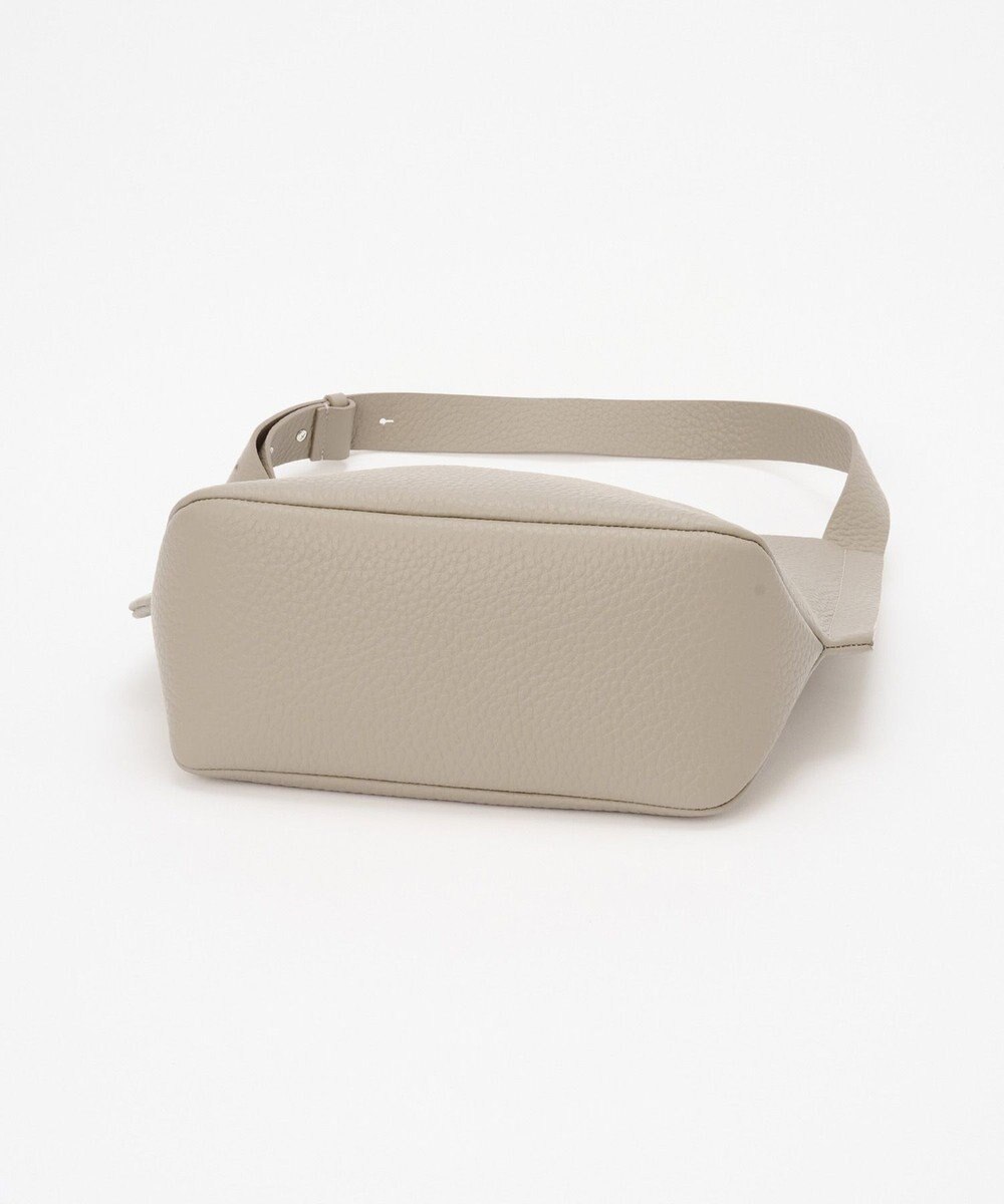 IACUCCI ルオータ ワンハンドルトート ALCE 