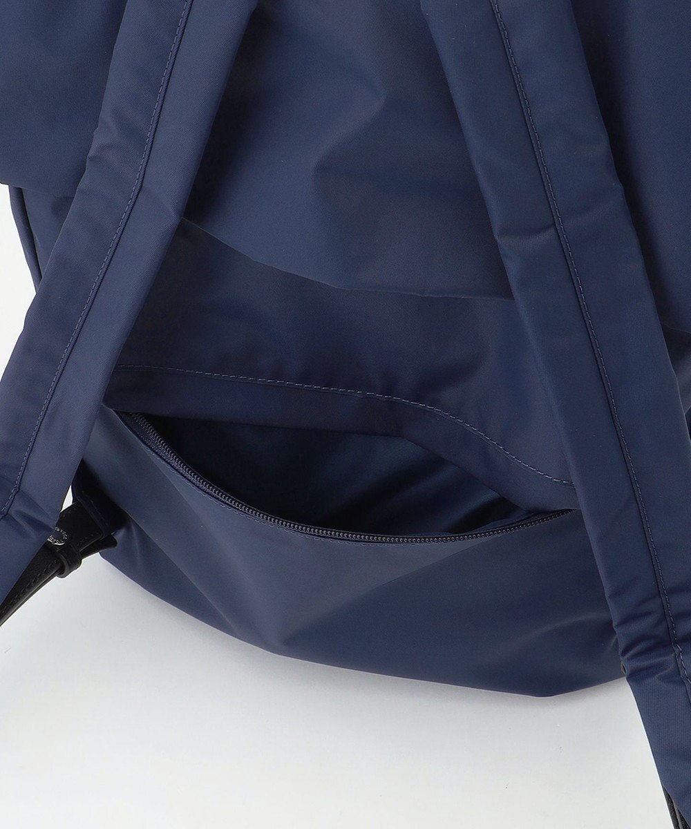 Y'SACCS ナイロン牛革リュック 