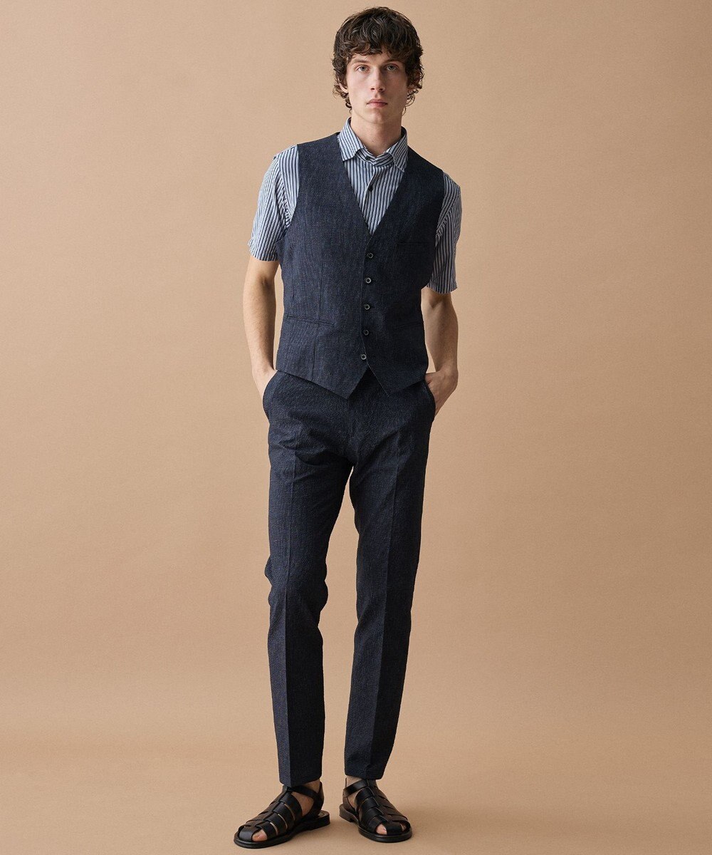 JOSEPH ABBOUD 【多機能シリーズがさらに薄く新開発】ライトウェーブライト ベスト 