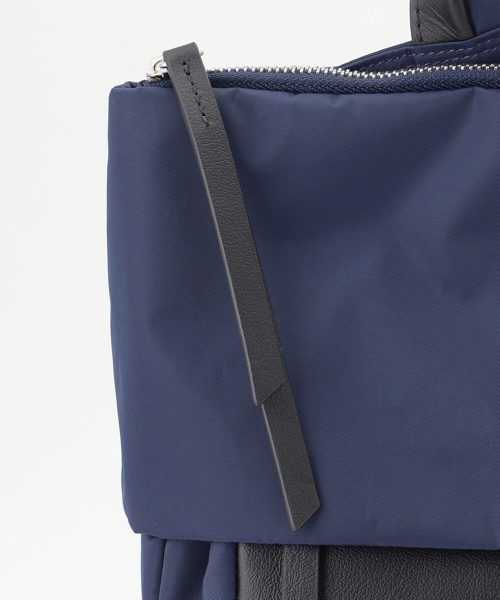 Y'SACCS ナイロン牛革リュック 