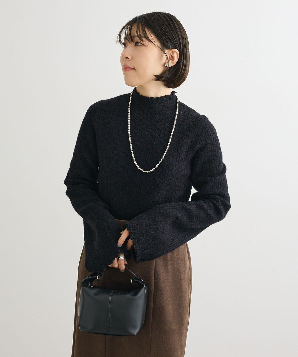 Green Parks ・ｓｗｉｎｇ　ｂｙ　ウラシャギーフレアスリーブニット 