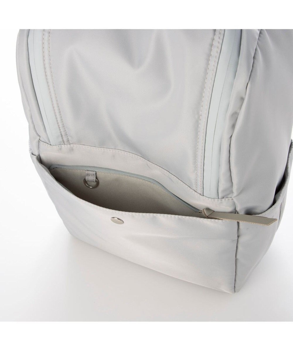 UNBILLION カシュカシュ cachecache / 10ポケット撥水リュックサック 