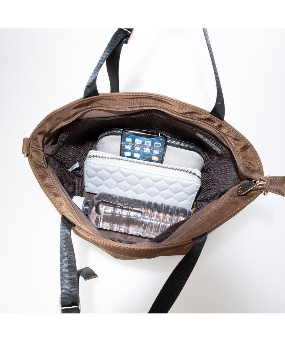 UNBILLION カシュカシュ cachecache / チャームセット付きナイロン2wayトートバッグ 