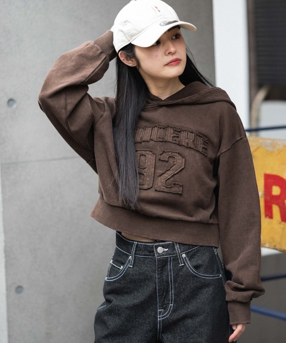 WEGO グラフィックショートプルパーカー 