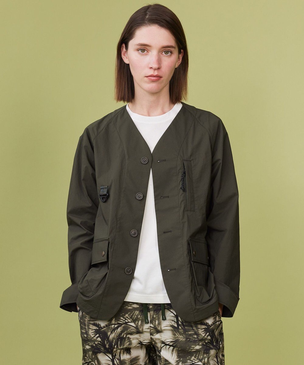 JOSEPH ABBOUD MOUNTAIN 【軽量】ハイパワーストレッチカルゼ ノーカラーアウトドアブルゾン 