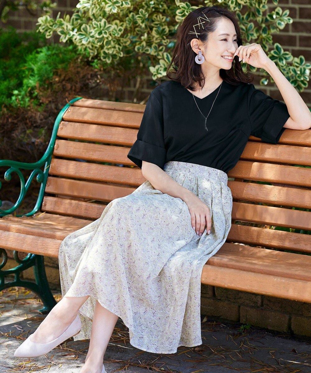 Tiaclasse 【日本製】大人上品なフラットカーブバーネックレス 