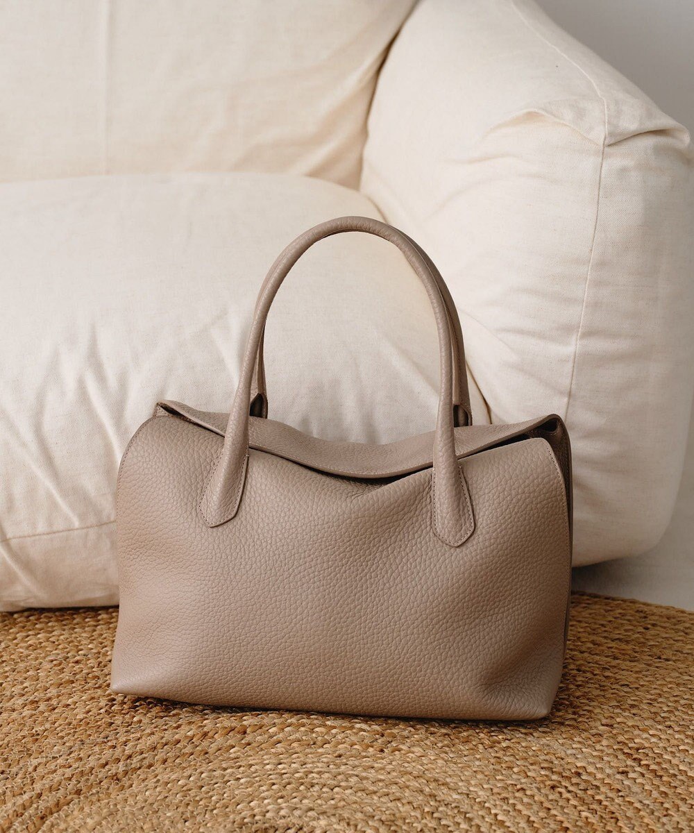 IACUCCI ＜BAILA 10月号掲載＞ラーナ L ALCE 