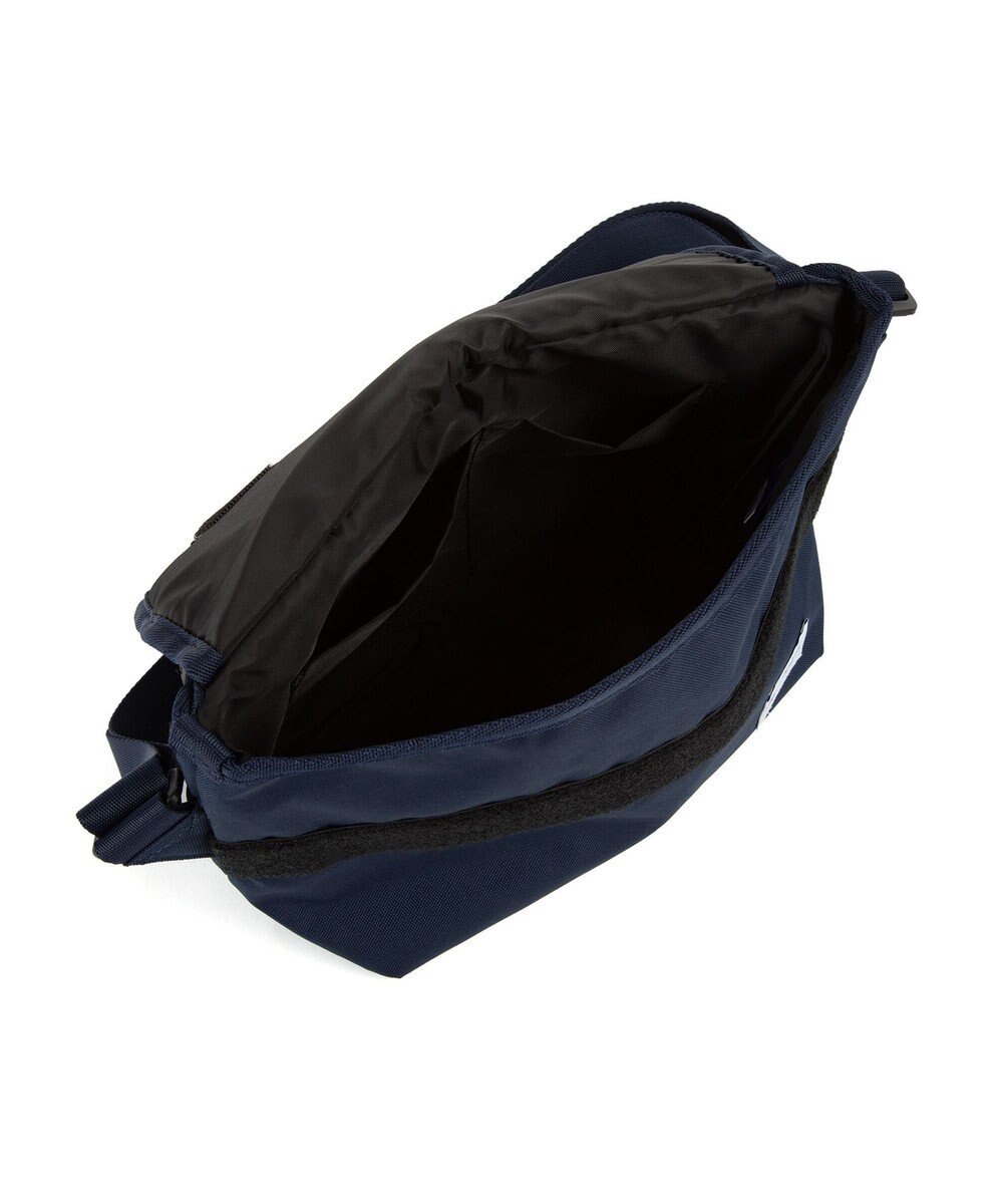 ACE BAGS & LUGGAGE Champion ルイジアナ フラップショルダーバッグ 66022 