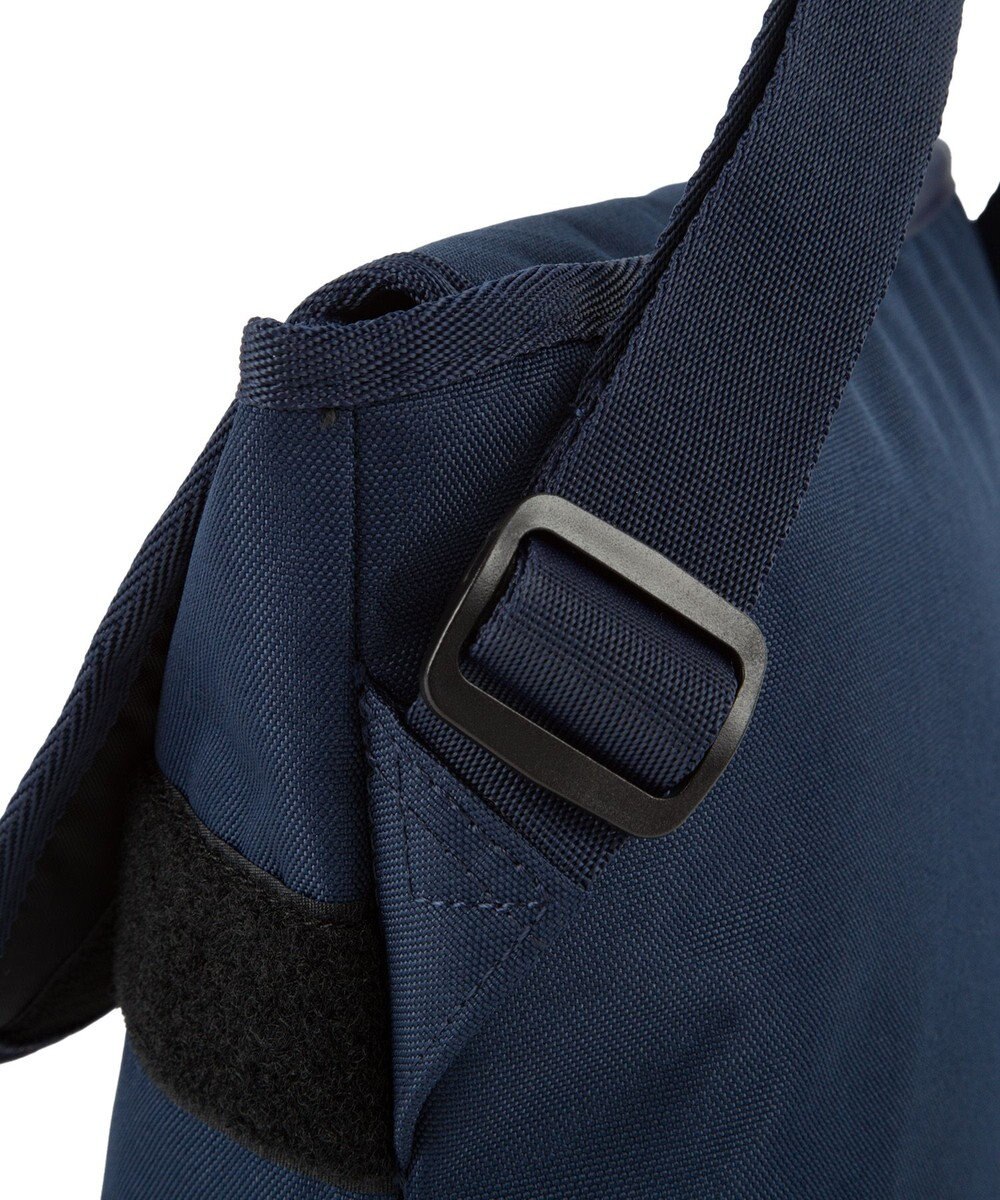 ACE BAGS & LUGGAGE Champion ルイジアナ フラップショルダーバッグ 66022 