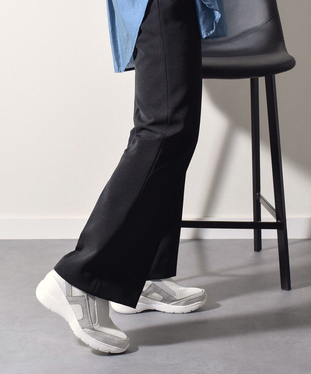 Bridget Birkin 【Round About】ヒールアップスリッポンスニーカー 