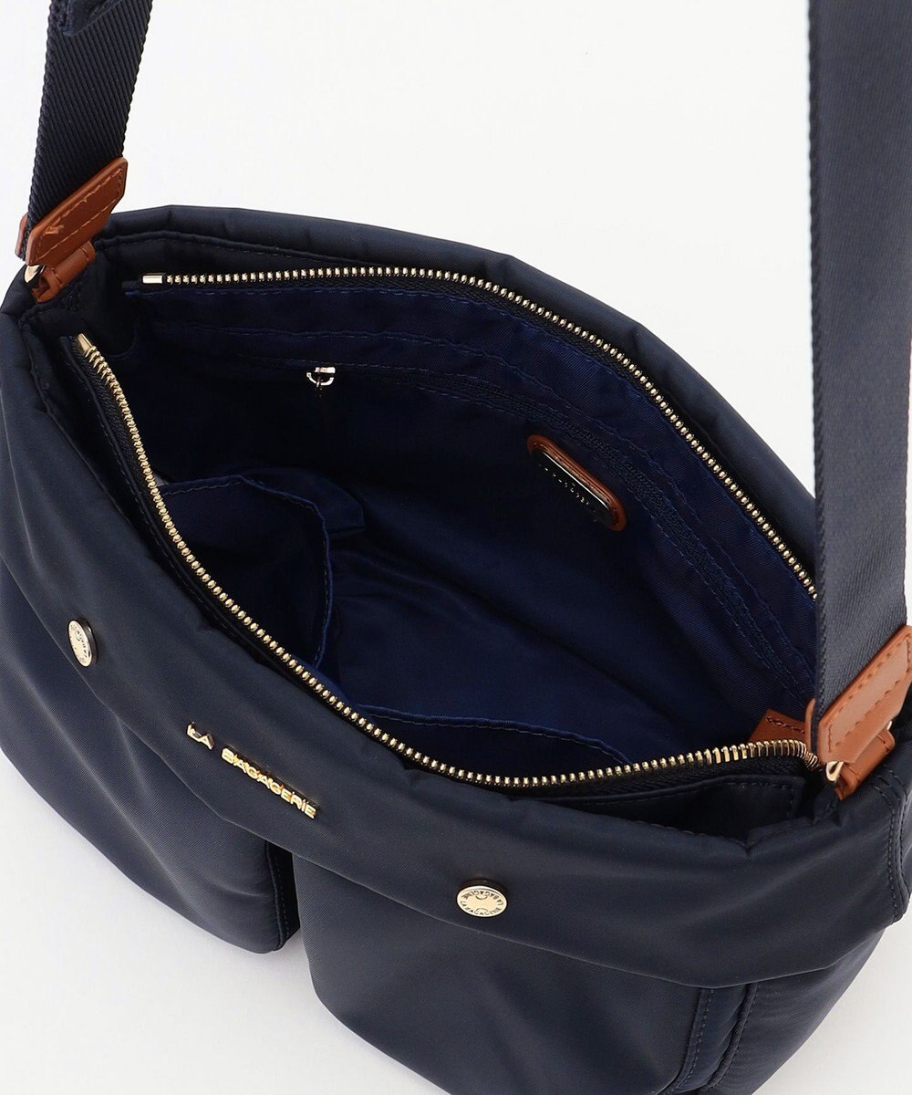 LA BAGAGERIE ダブルフロントポケットショルダー 