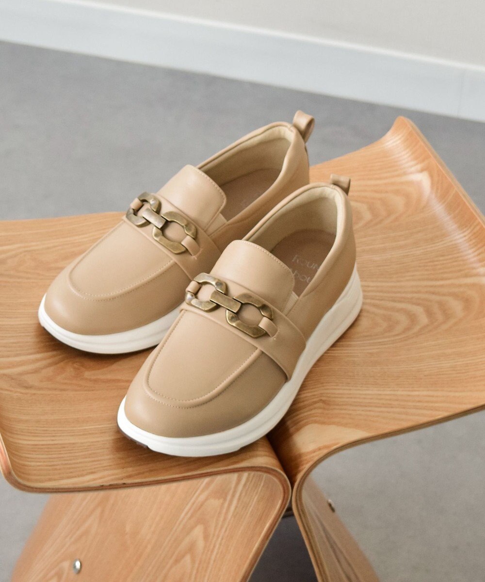 Bridget Birkin 【Round About】メタル飾りローファースニーカー 