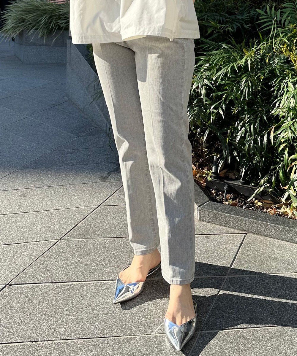 UNFILO センタープレステーパードデニム 