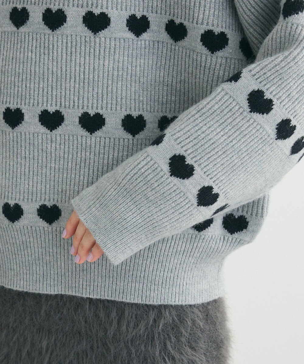 Green Parks ・ｓｗｉｎｇ　ｂｙ　ハートクルーネックニット 